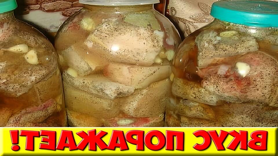 Как засолить сало в банки рассолом