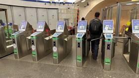 Чем можно оплатить проезд в 585 Золотой
