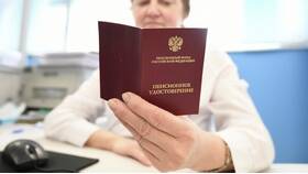Как влияет стаж работы на размер пенсии в 585 Золотой