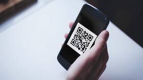 Как загрузить QR-код в 585 Золотой